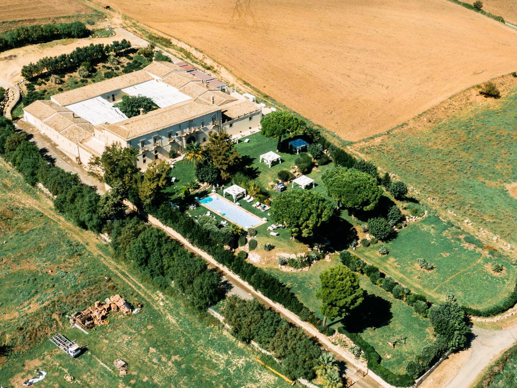 Castello Camemi Hotel Vizzini Bagian luar foto