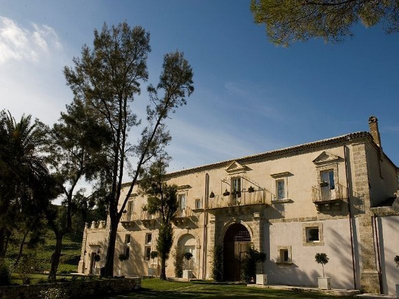 Castello Camemi Hotel Vizzini Bagian luar foto